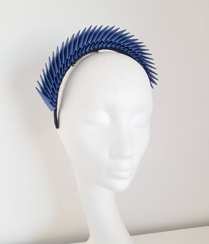 'Maia' - Gold Origami Headpiece image 2