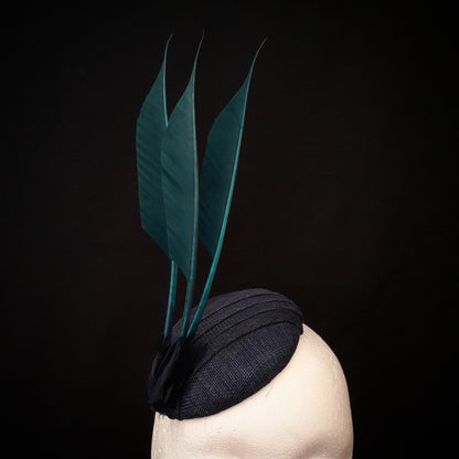 'Gna' Feather Headpiece image 0
