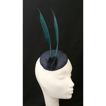 'Gna' Feather Headpiece image 3
