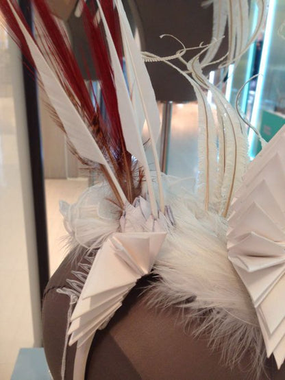 'Rhea' Feather & Origami Headpiece image 4