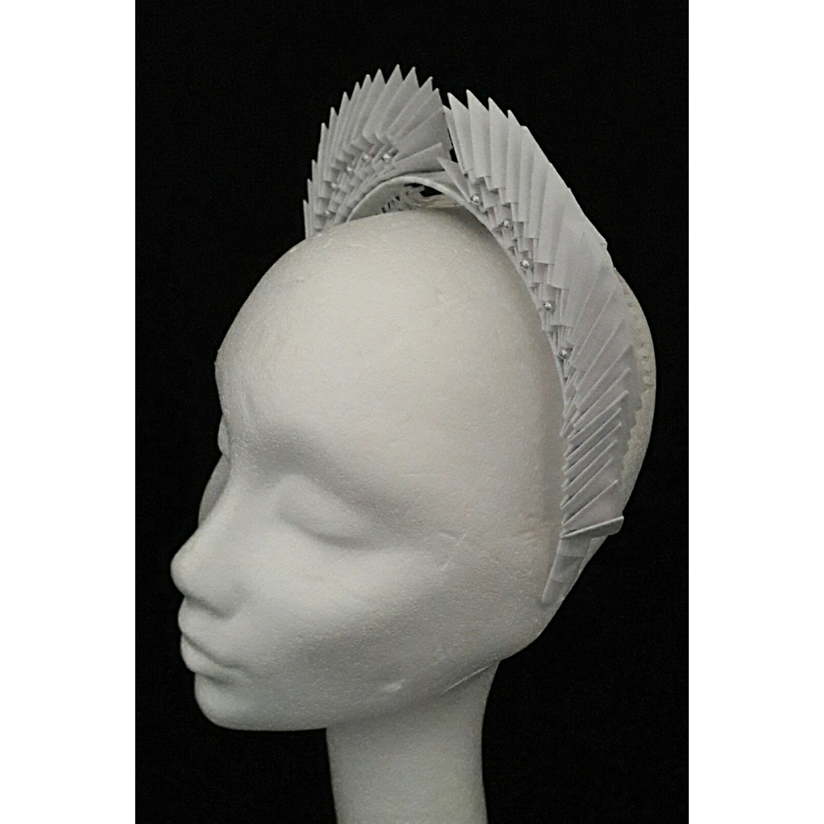 Hestia White Origami Headpiece image 3